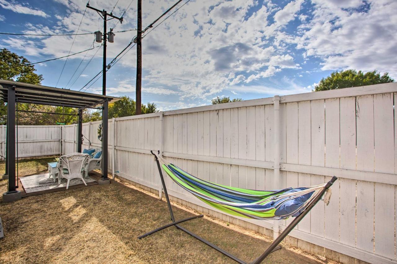 Pet-Friendly Lake Dallas Home Near Lewisville Lake Buitenkant foto