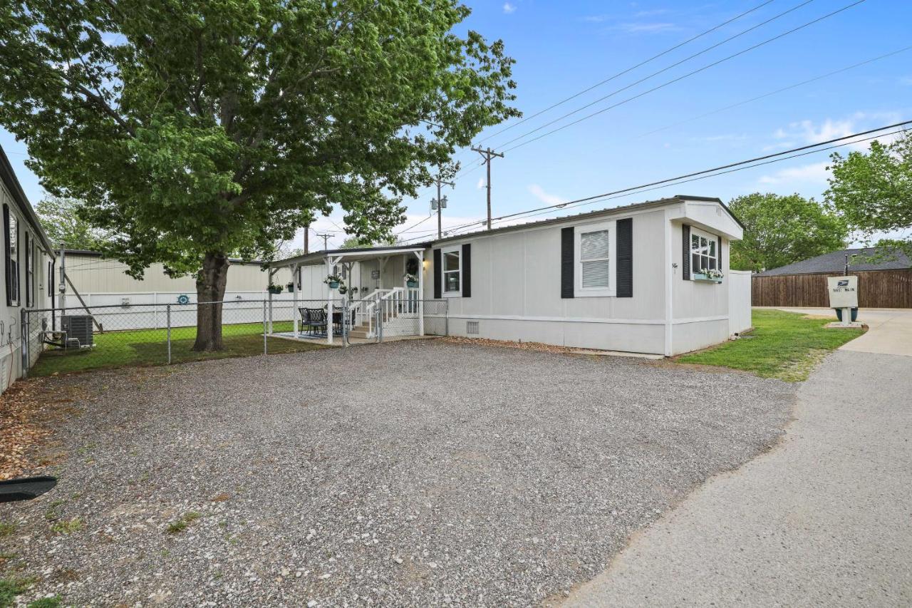 Pet-Friendly Lake Dallas Home Near Lewisville Lake Buitenkant foto
